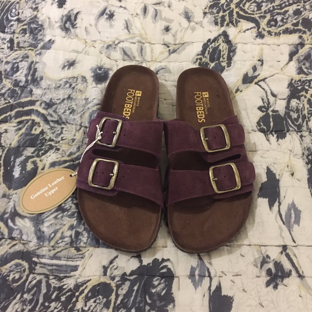 NWT White Mountain Burgundy/Wine Sandals